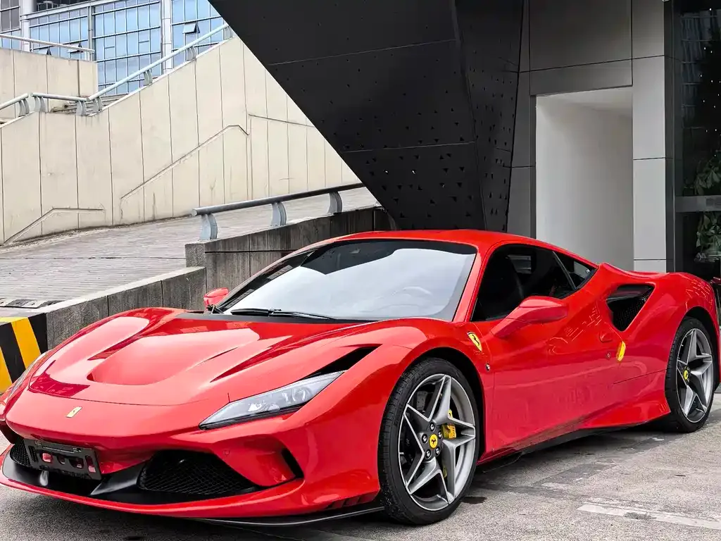 Ferrari F8 — фото 7