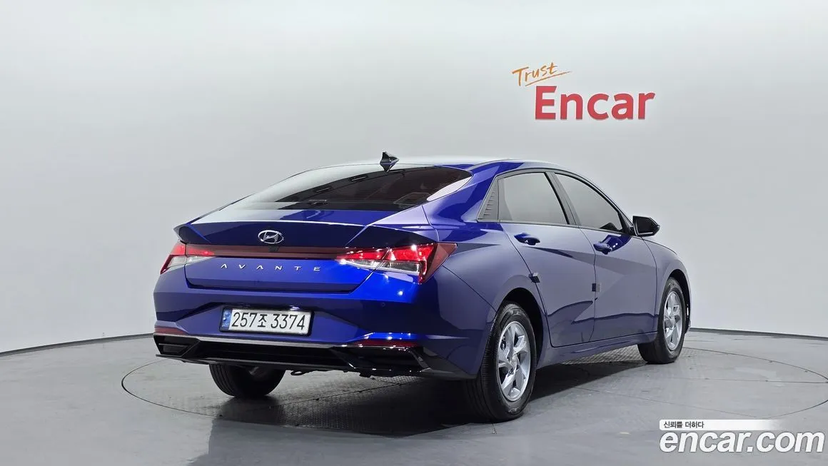 Hyundai AVANTE — фото 2