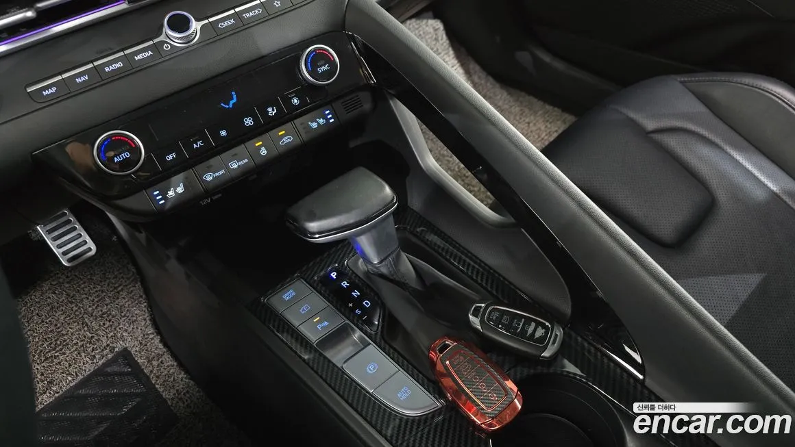 Hyundai AVANTE — фото 9