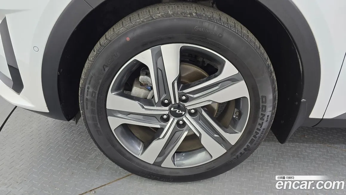 Kia Sorento — фото 5