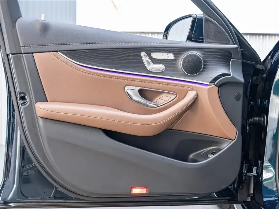 Mercedes-Benz E-Class 2023 из CN, фото 8