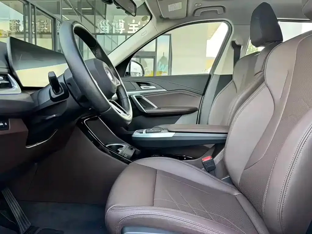BMW X1 2025 из CN, фото 6