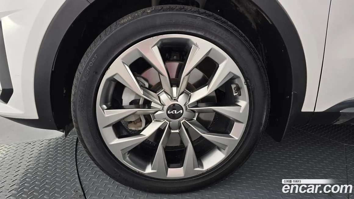 Kia Sorento — фото 5