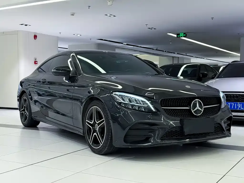 Mercedes-Benz C-Class (Import) — фото 2