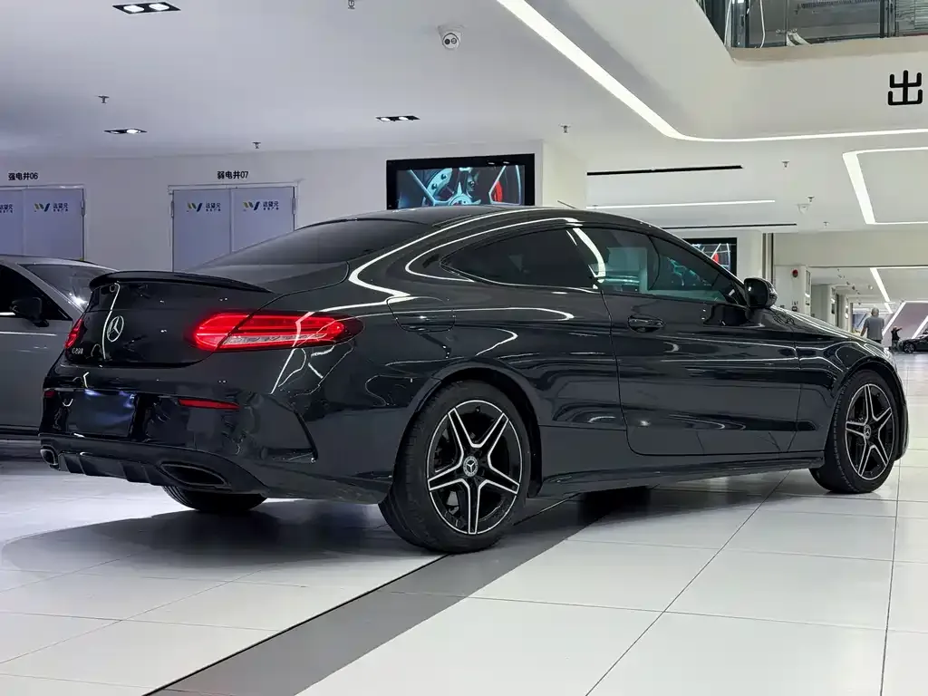 Mercedes-Benz C-Class (Import) — фото 5
