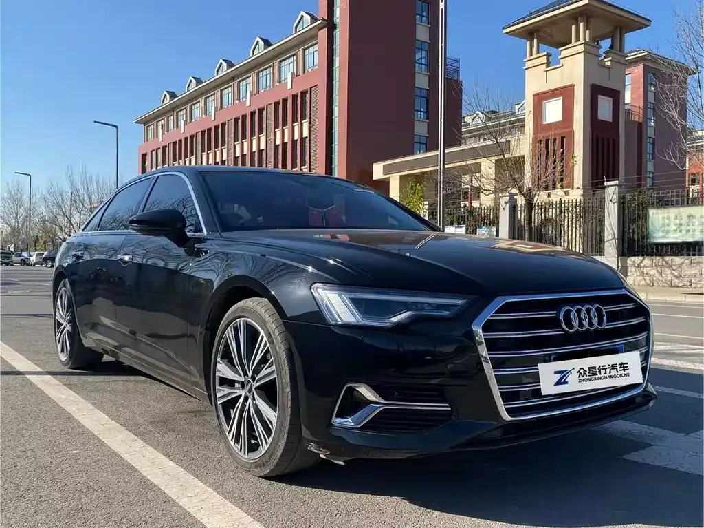 Audi A6L 2023 из CN, фото 3