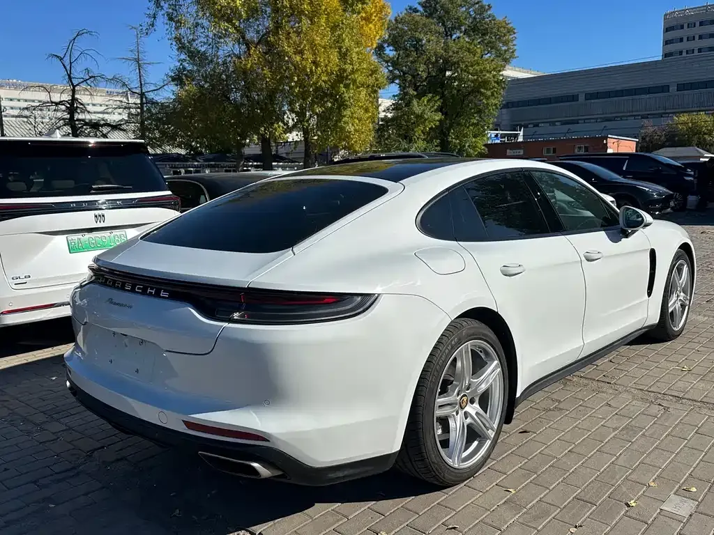 Porsche Panamera 2023 из CN, фото 4