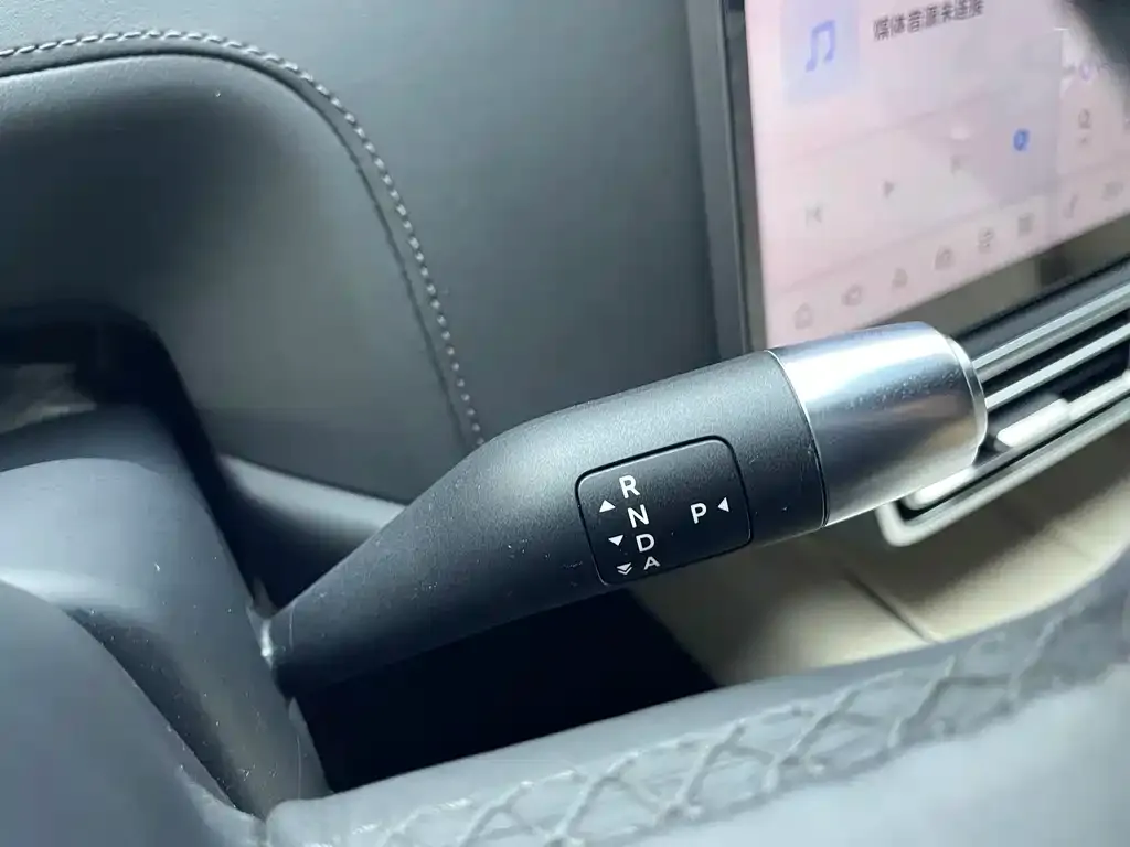 Li Auto L8 2024 из CN, фото 10