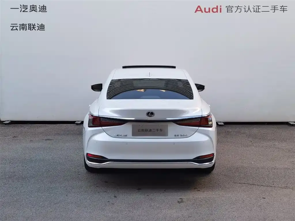 Lexus ES 2023 из CN, фото 5