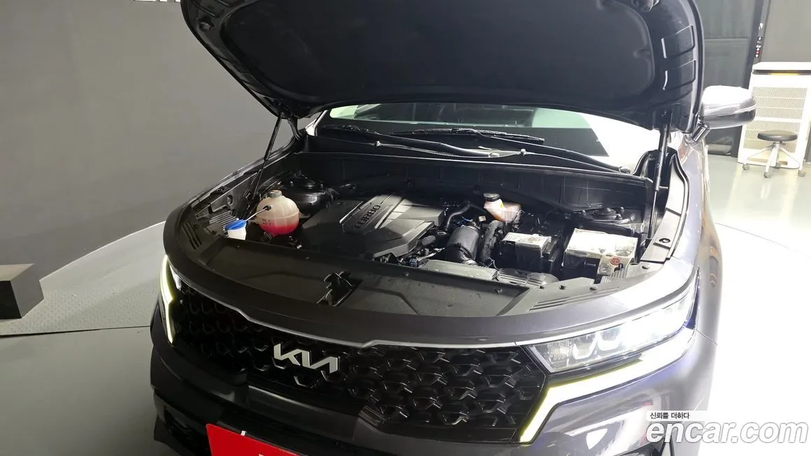Kia Sorento — фото 6