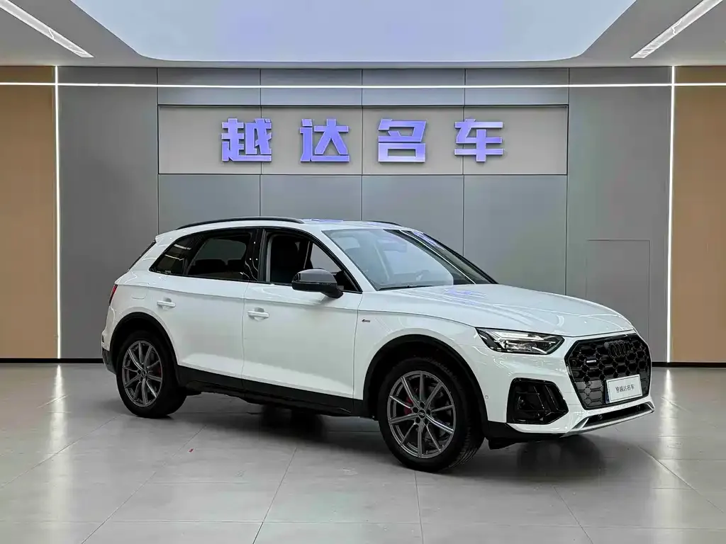 Audi Q5L 2022 из CN, фото 3