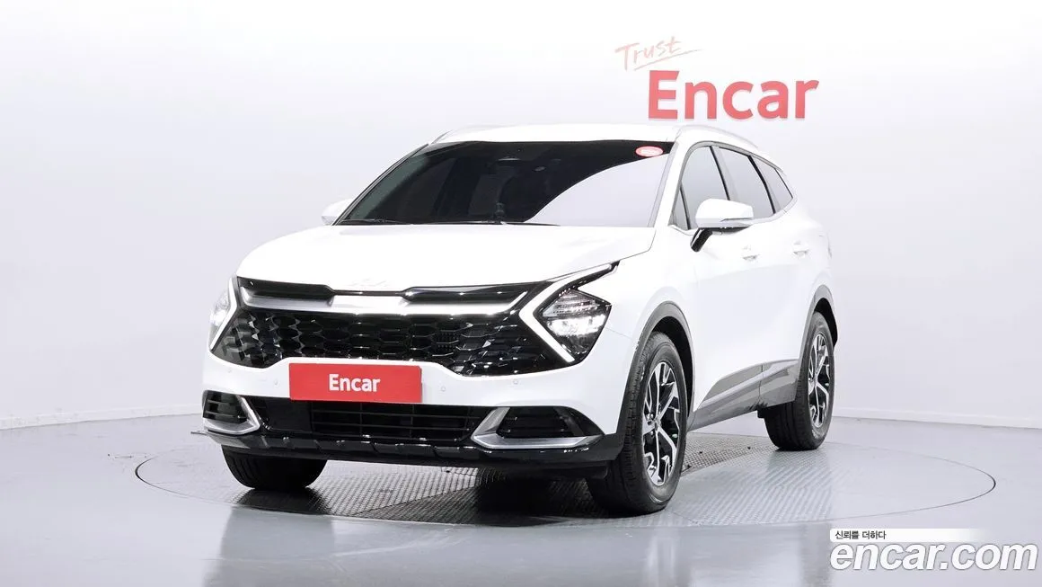 Kia Sportage — фото 1