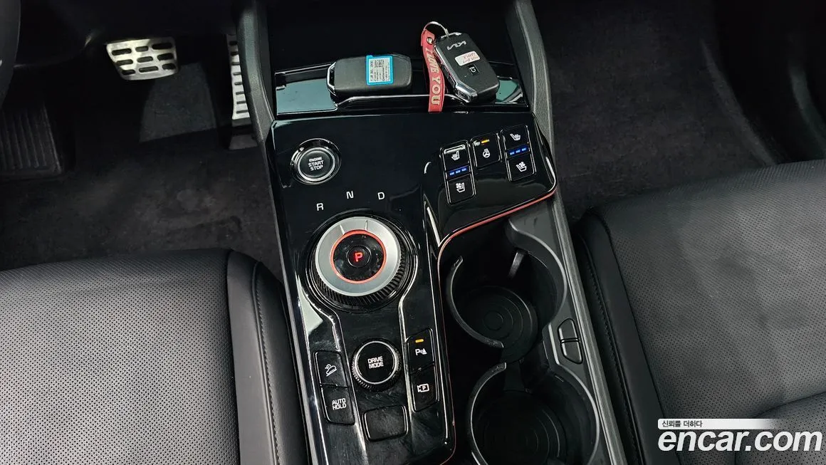Kia Sportage — фото 9
