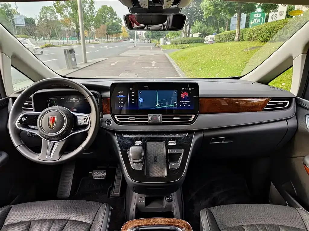 Hongqi HQ9 2023 из CN, фото 6