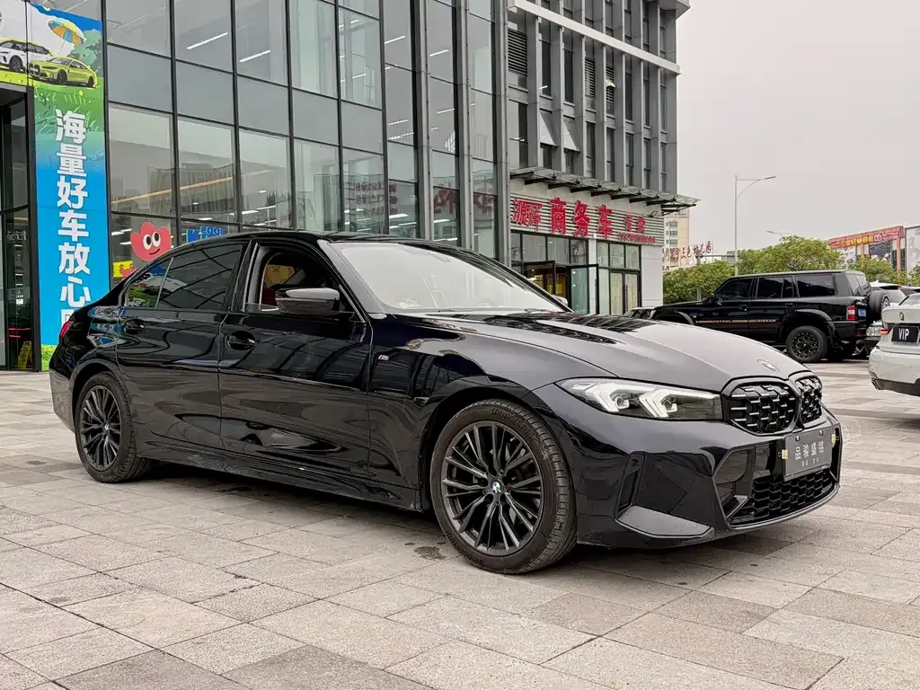 BMW 3 Series 2024 из CN, фото 3