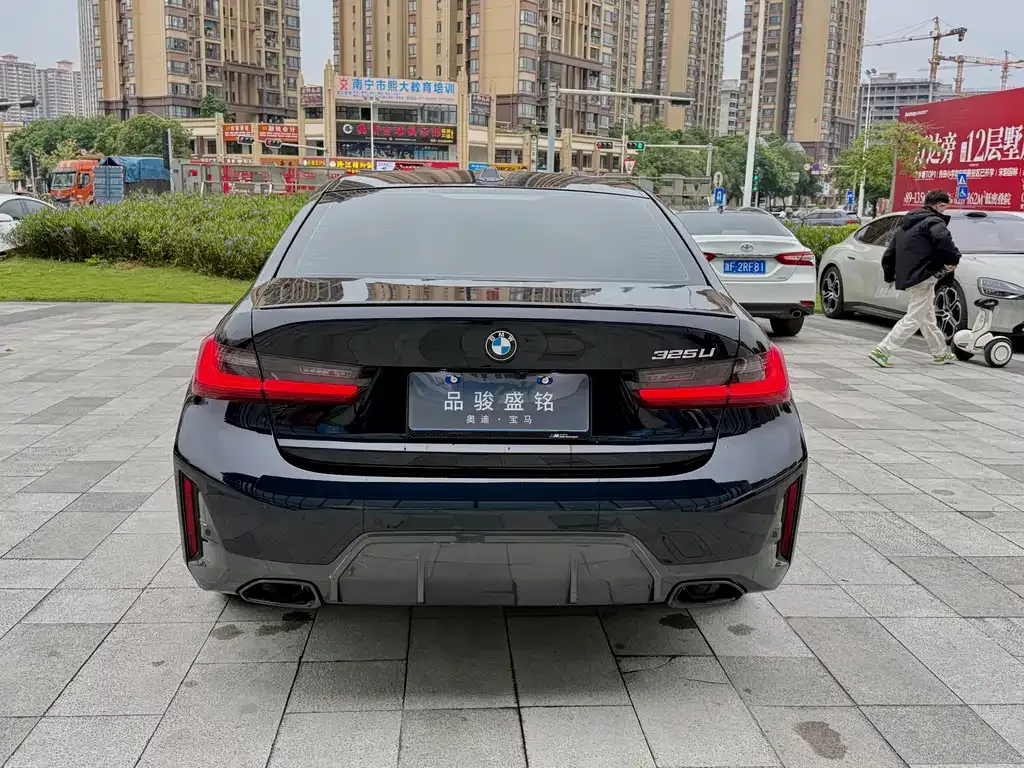 BMW 3 Series 2024 из CN, фото 6