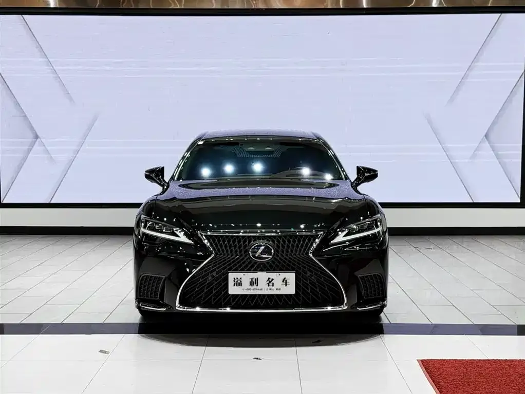 Lexus LS — фото 5
