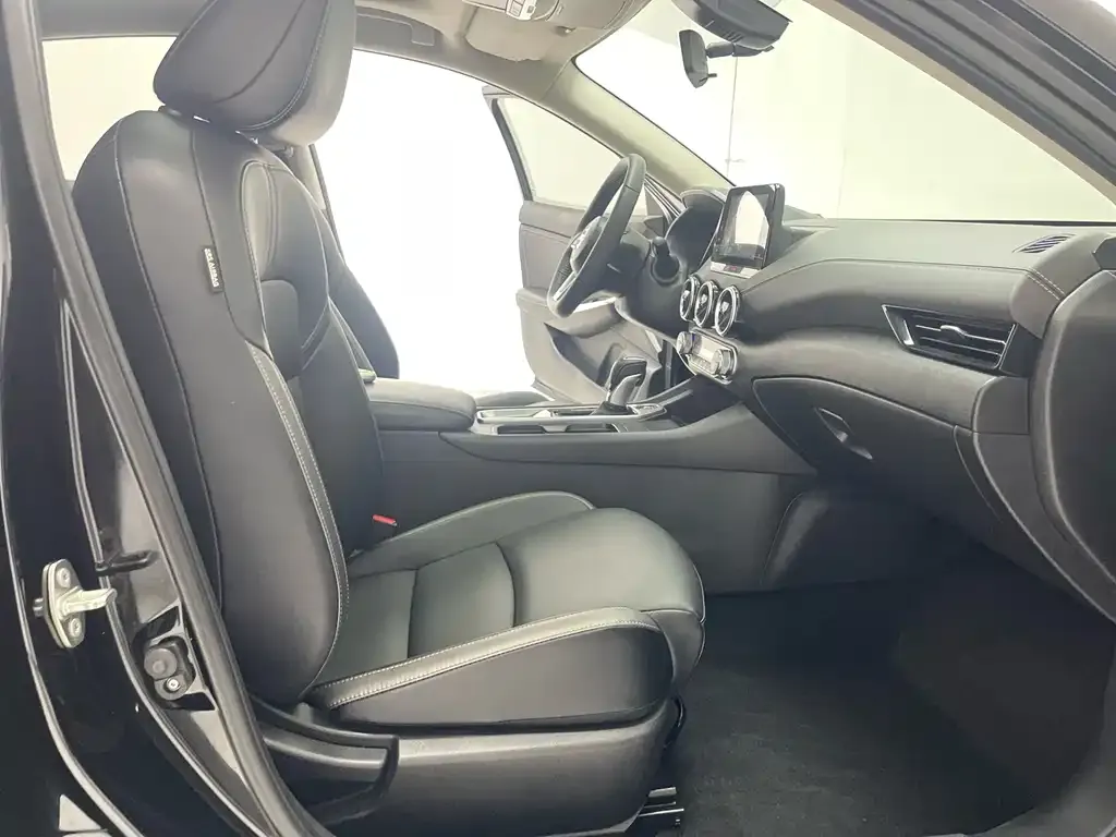 Nissan Sylphy 2021 из CN, фото 8