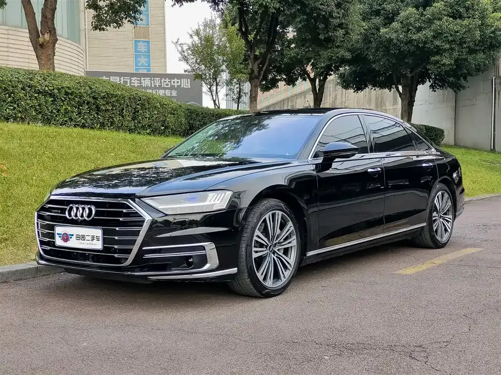 Audi A8 2021 из CN, фото 1
