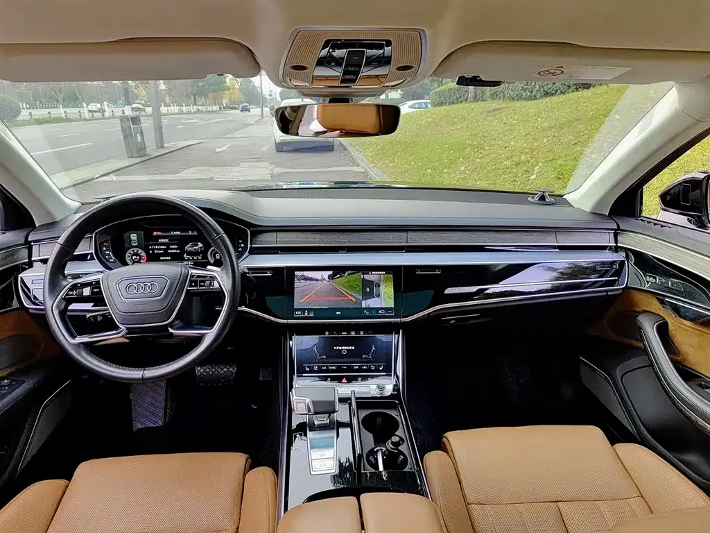 Audi A8 2021 из CN, фото 6