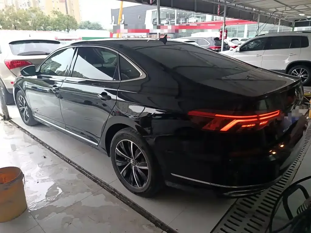 Volkswagen Passat 2021 из CN, фото 5