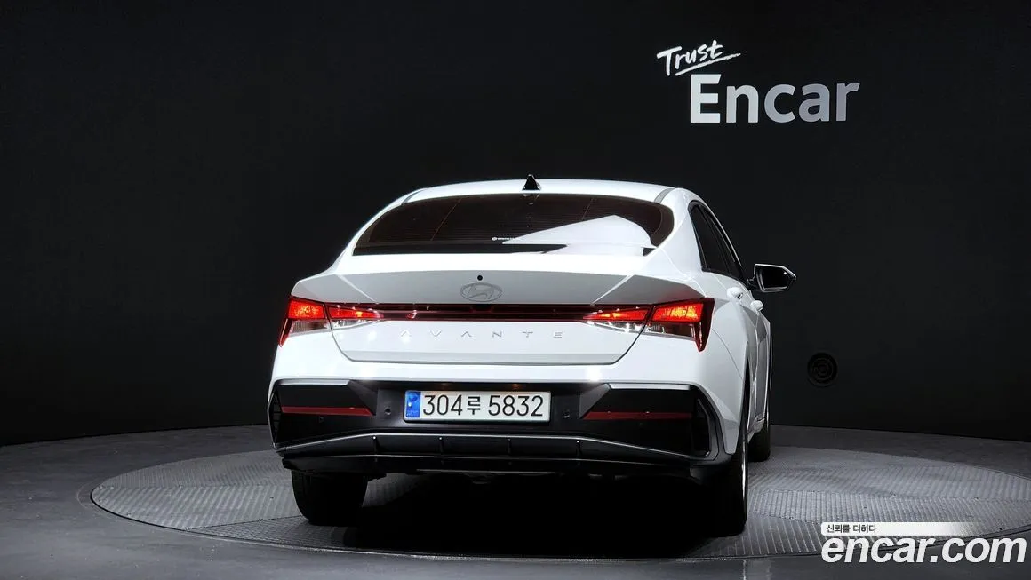 Hyundai AVANTE — фото 4