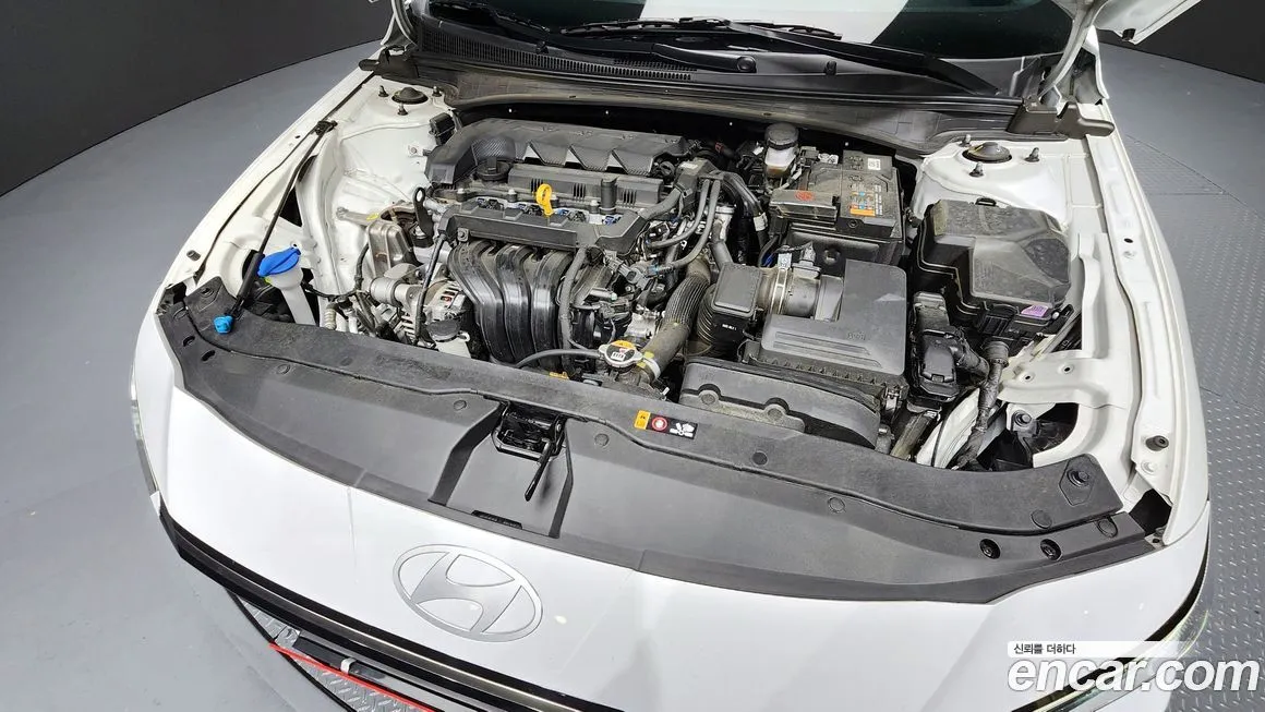 Hyundai AVANTE — фото 6