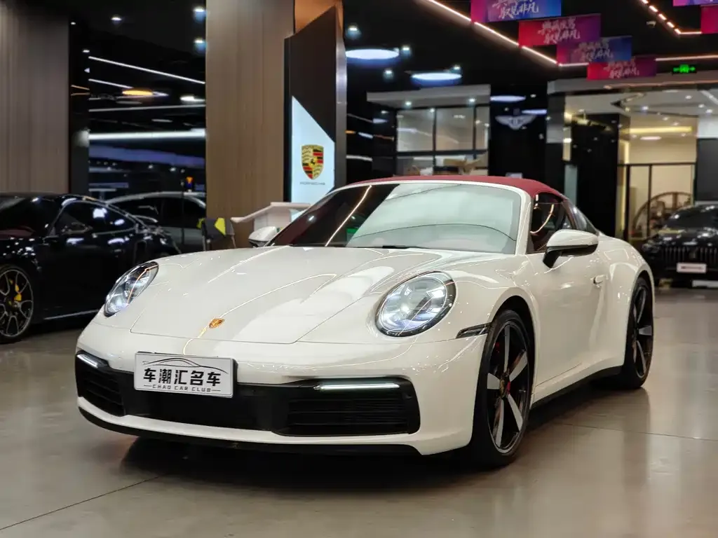 Porsche 911 2023 из CN, фото 1