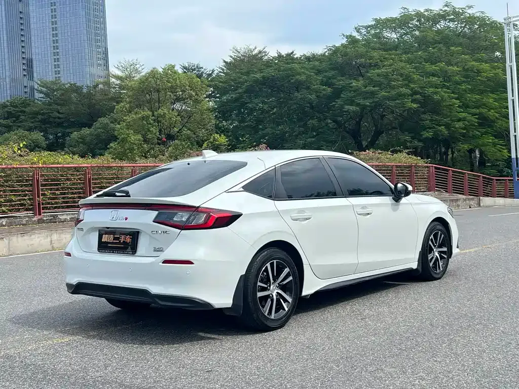Honda Civic — фото 2