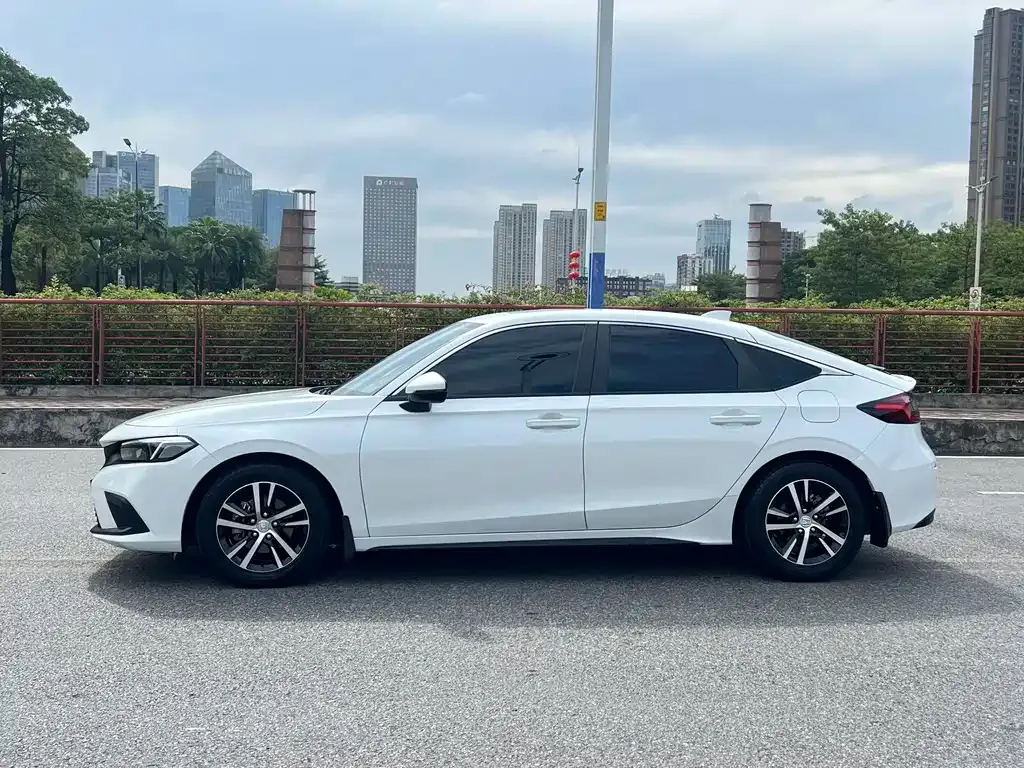 Honda Civic — фото 5
