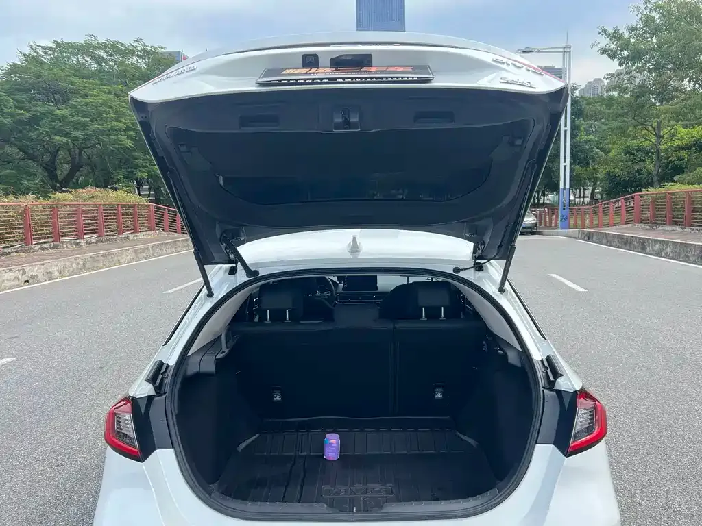 Honda Civic — фото 6