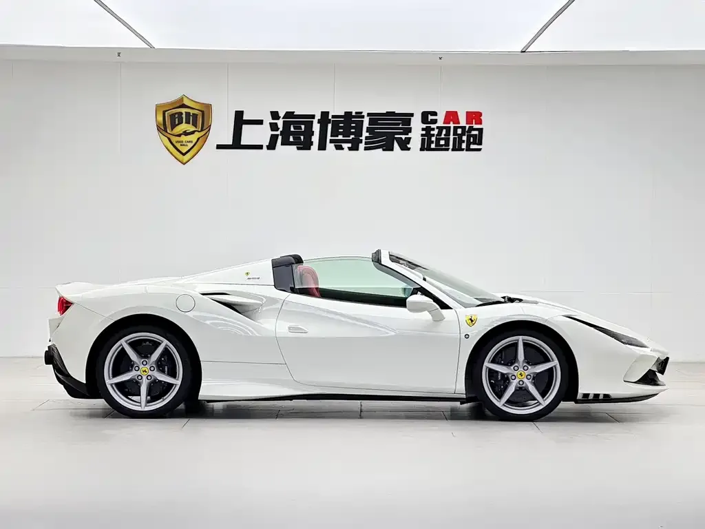 Ferrari F8 — фото 5