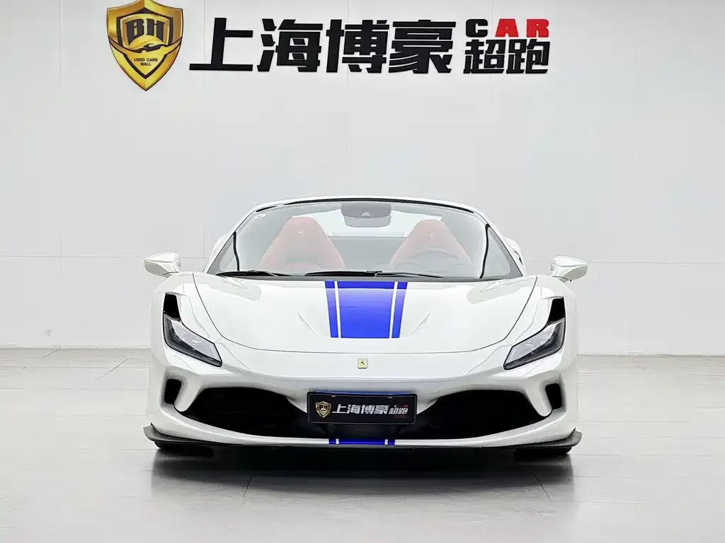 Ferrari F8 — фото 6