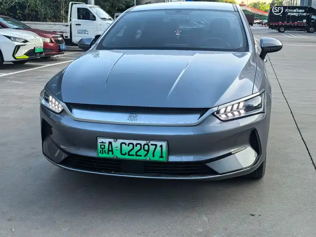 BYD Qin PLUS 2023 из CN, фото 2