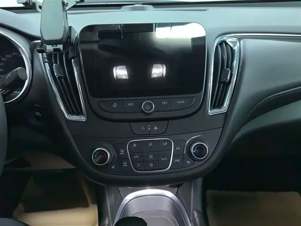 Chevrolet Malibu XL 2023 из CN, фото 5