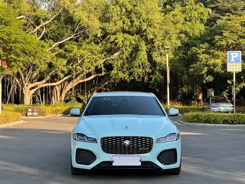 Jaguar XFL — фото 2