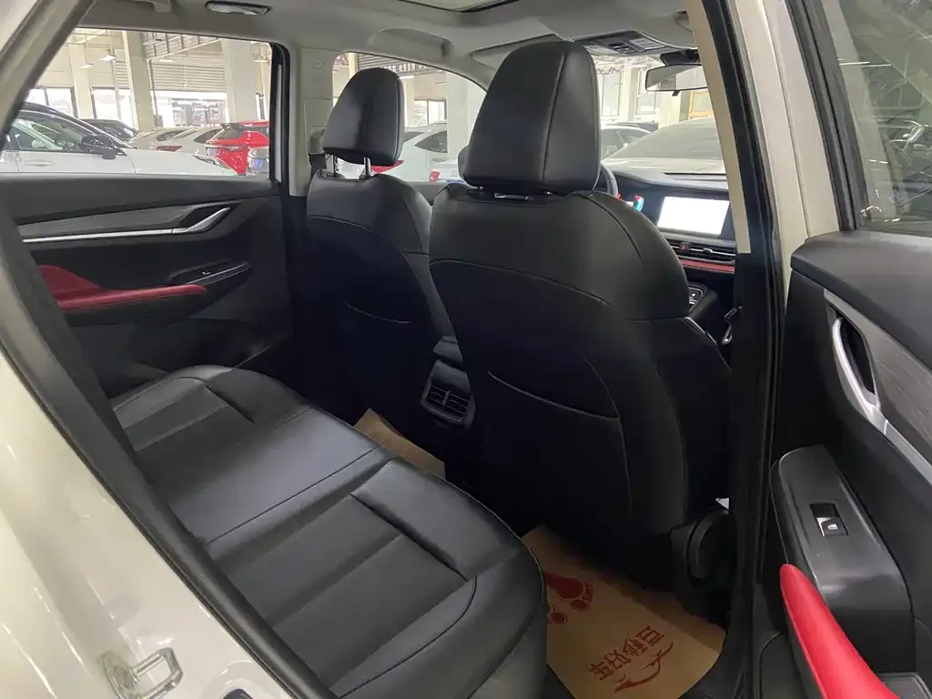 Changan CS55PLUS — фото 10