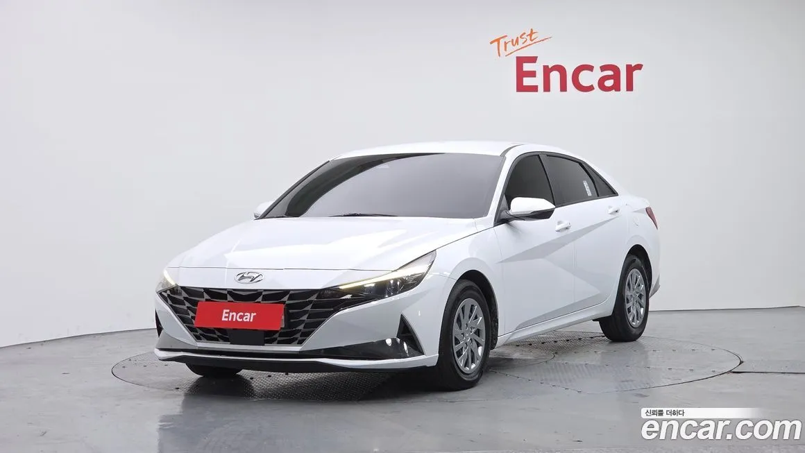 Hyundai AVANTE — фото 3