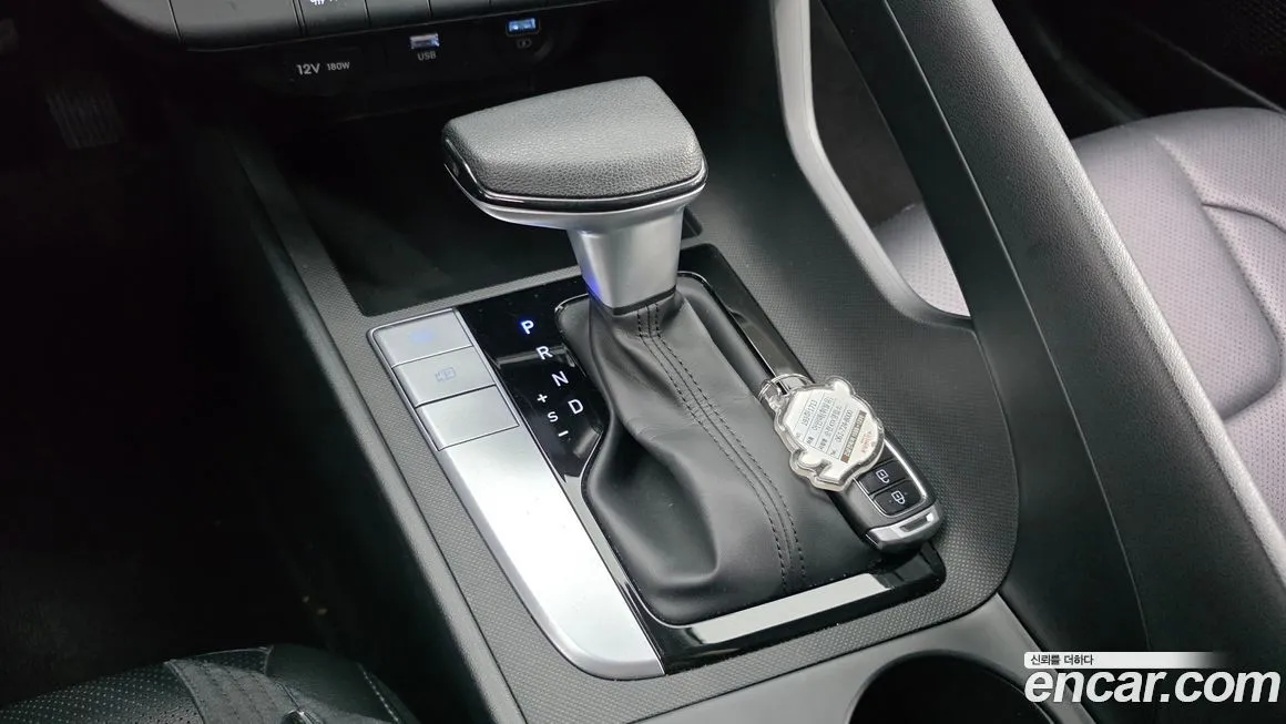 Hyundai AVANTE — фото 9