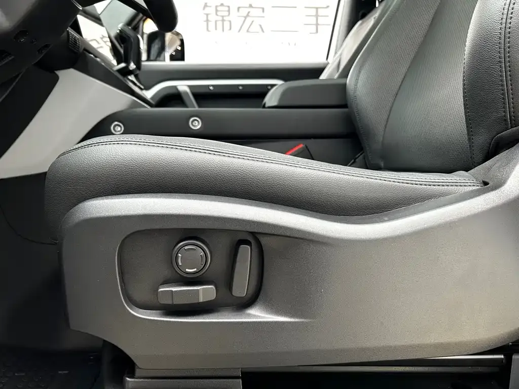 Land Rover Defender 2024 из CN, фото 6