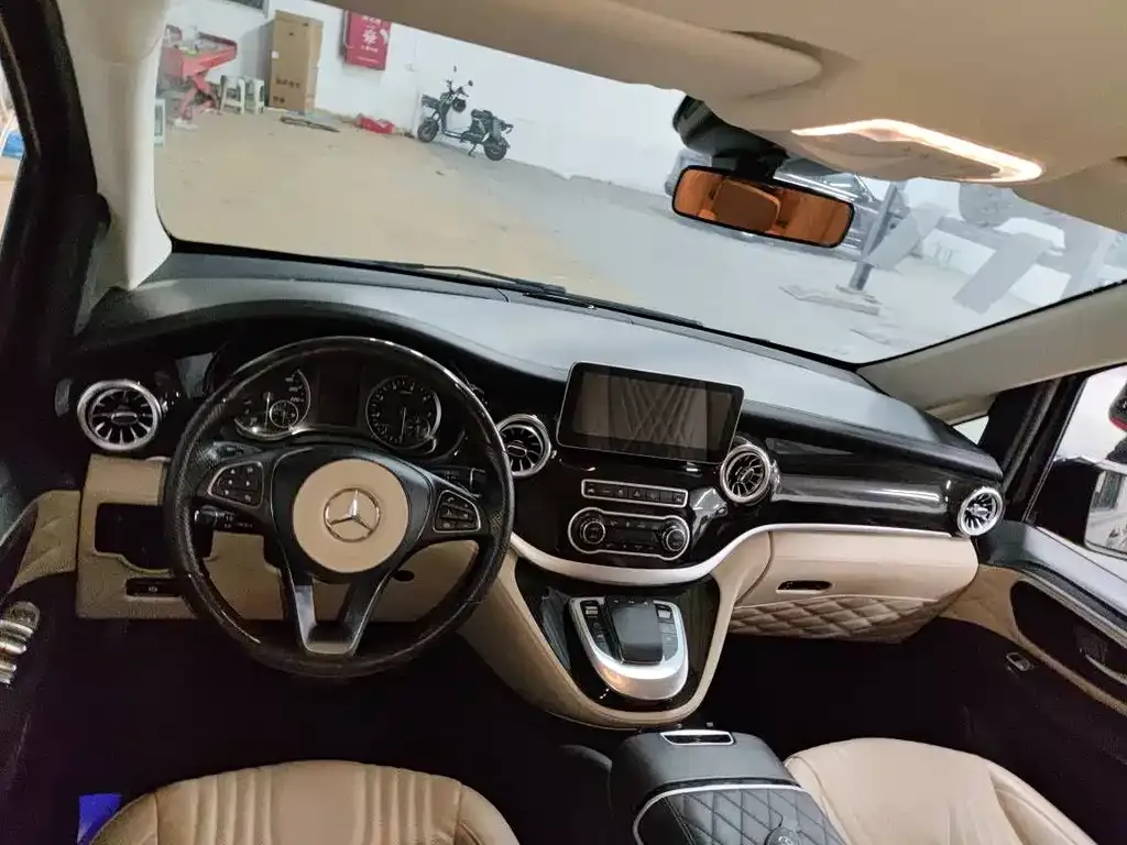 Mercedes-Benz Vito 2023 из CN, фото 2