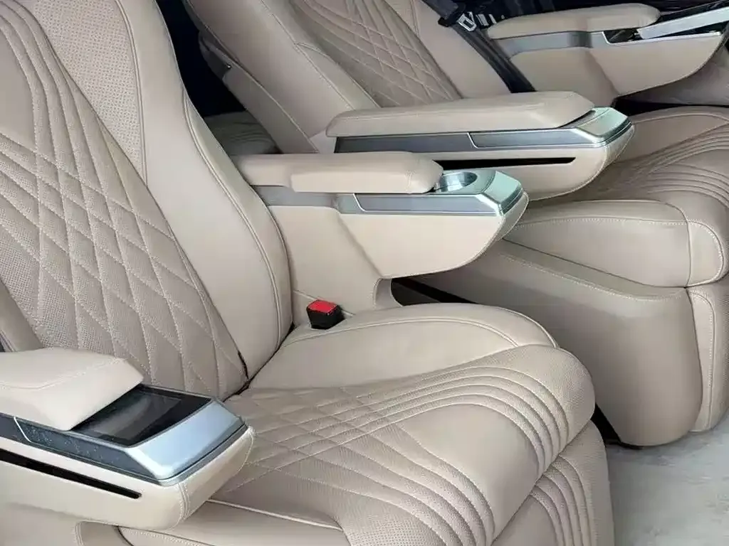 Mercedes-Benz Vito 2023 из CN, фото 3