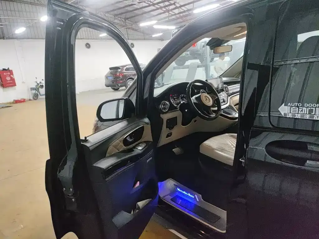 Mercedes-Benz Vito 2023 из CN, фото 5