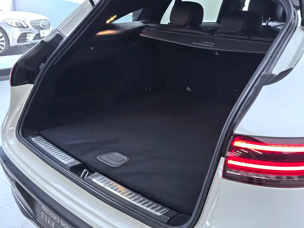 Mercedes-Benz EQC 2022 из CN, фото 7