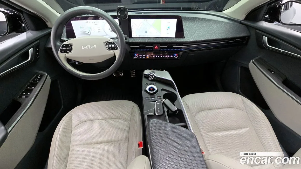 Kia EV6 — фото 7