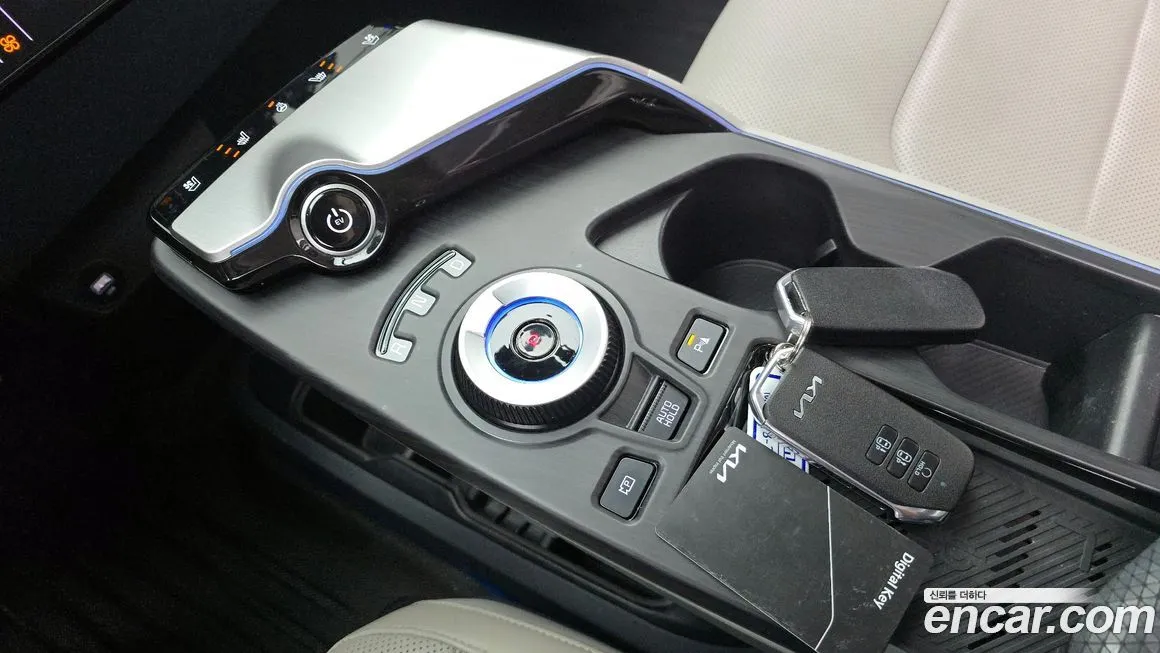Kia EV6 — фото 9