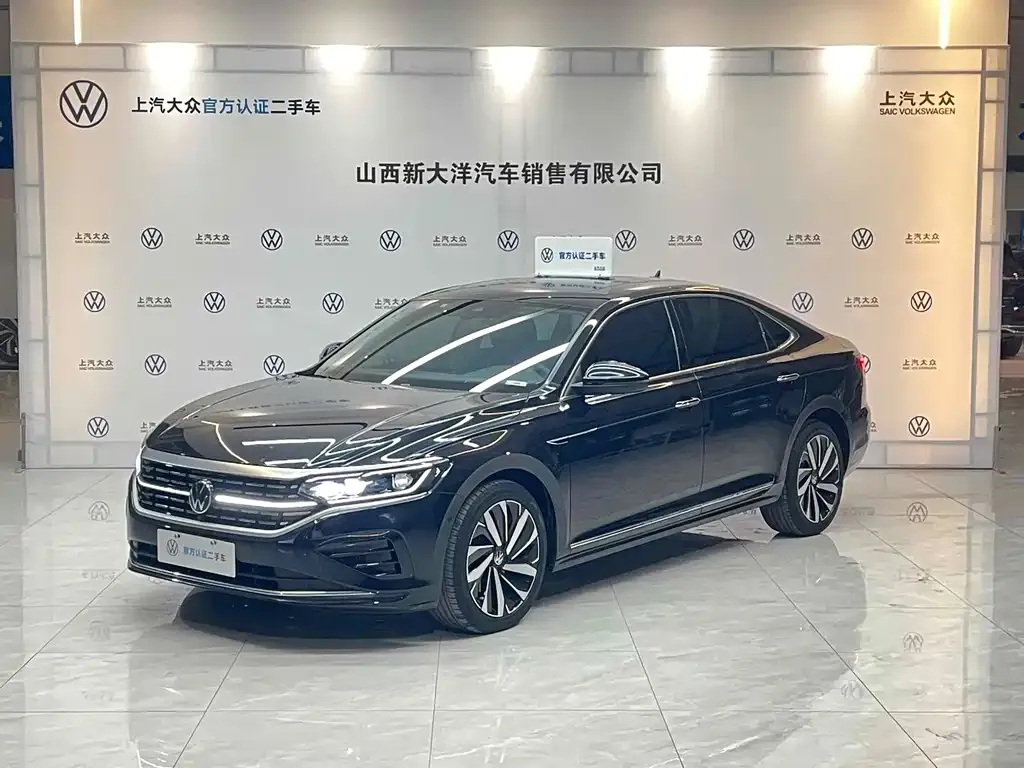 Volkswagen Passat 2023 из CN, фото 1