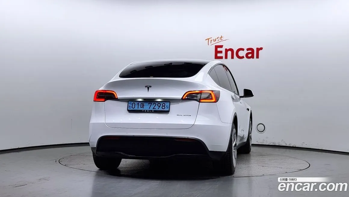 Tesla Model Y 2022 из KR, фото 4