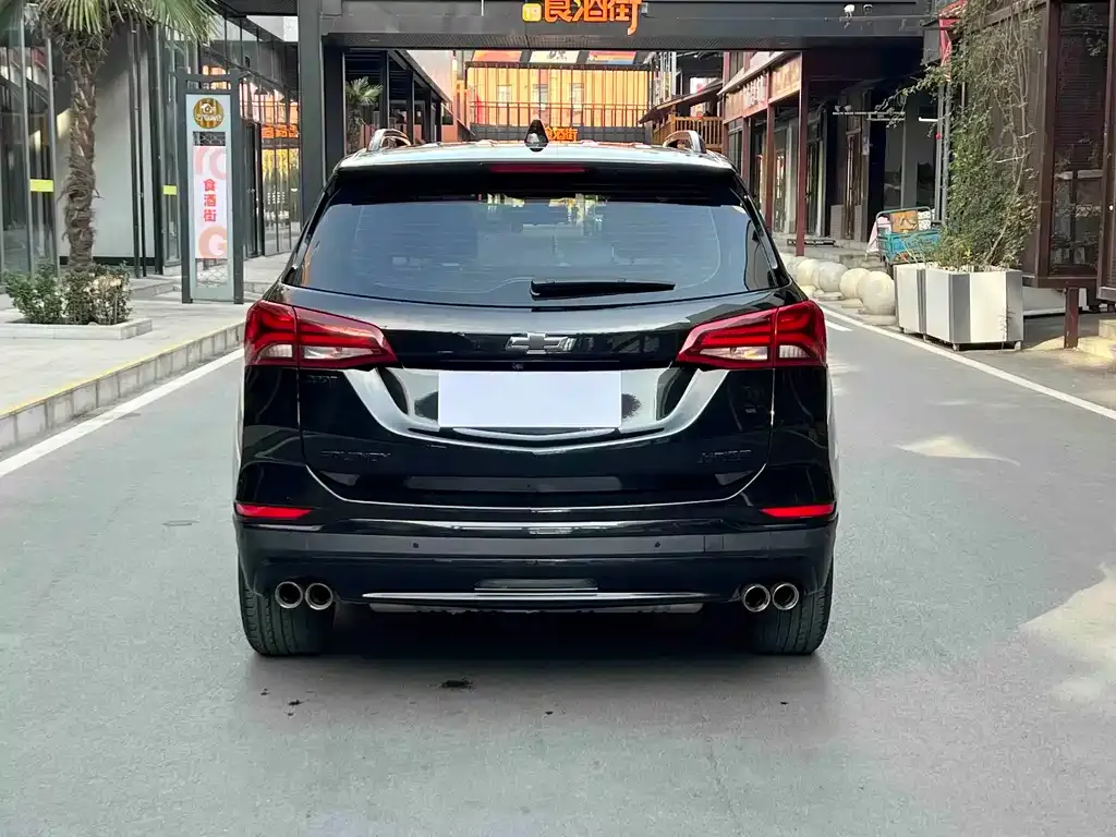 Chevrolet Equinox 2022 из CN, фото 5