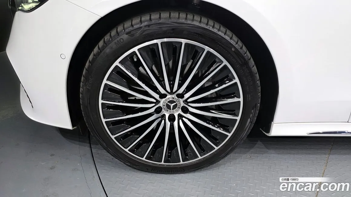 Mercedes-Benz E-Class 2024 из KR, фото 5